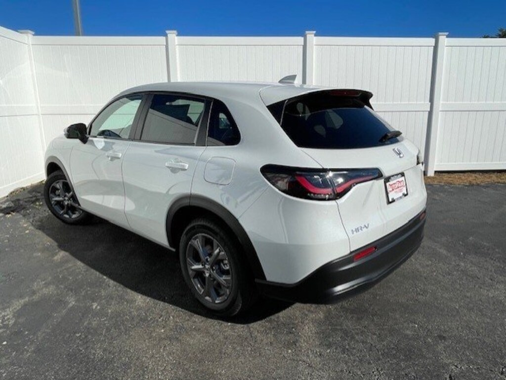 New 2026 Honda HR-V LX SUV