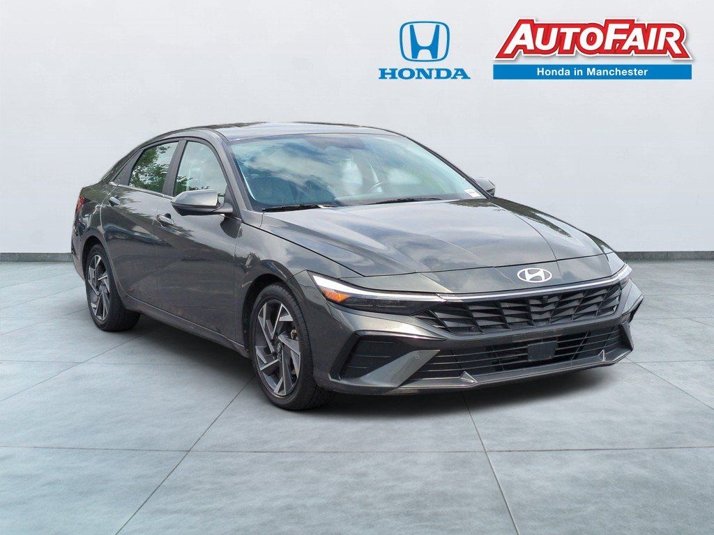 Certified 2024 Hyundai Elantra Limited Sedan