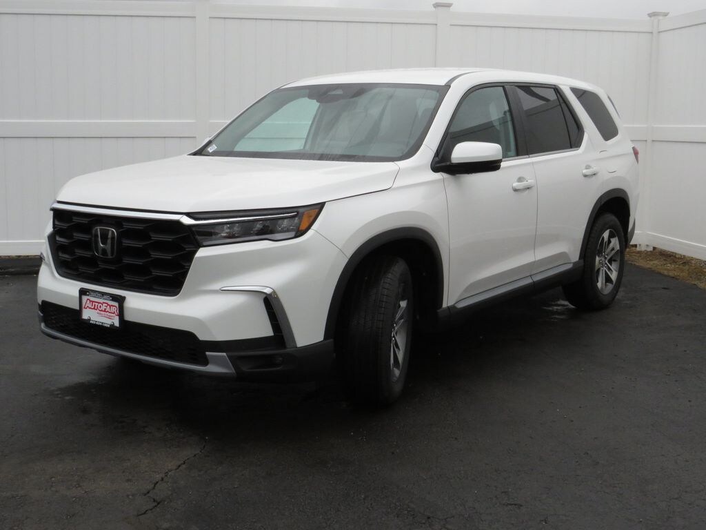 Certified 2024 Honda Pilot EX-L 7 Passenger SUV