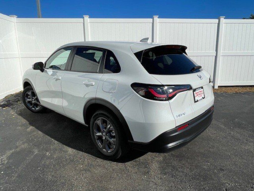 New 2027 Honda HR-V LX SUV