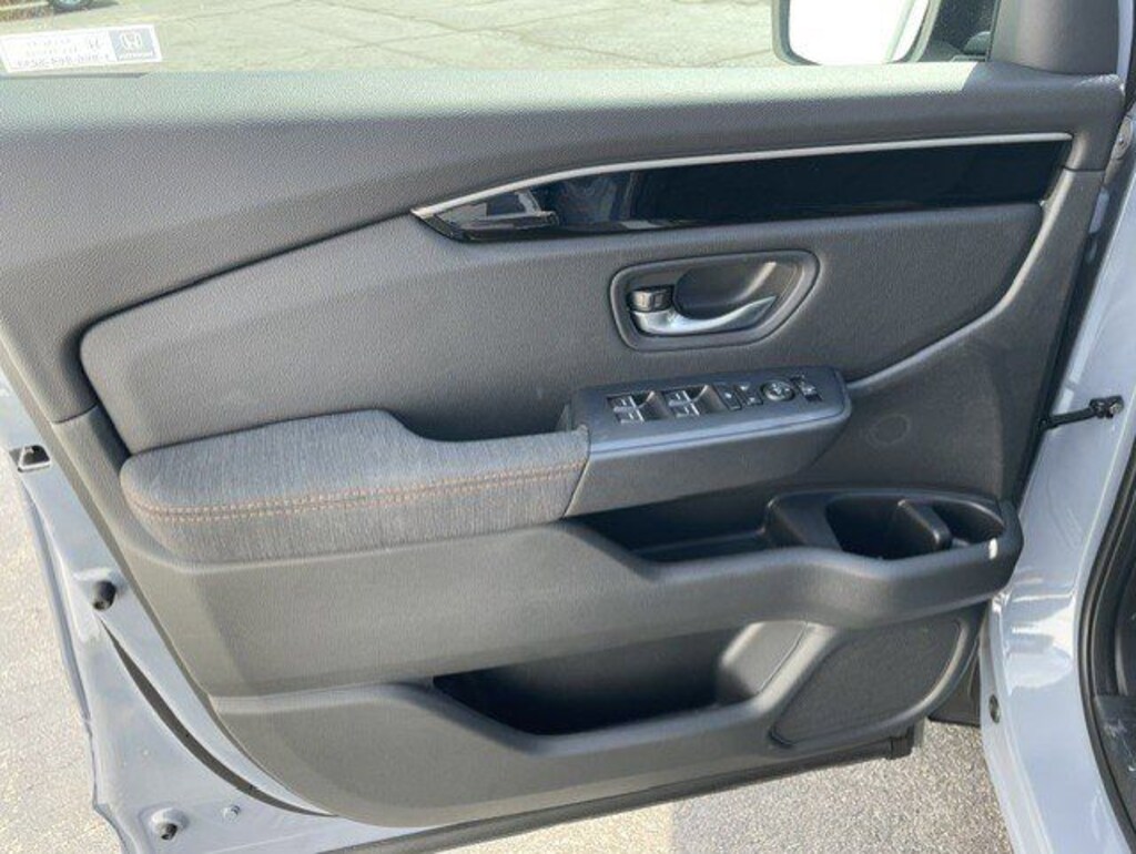 New 2026 Honda Pilot Sport SUV