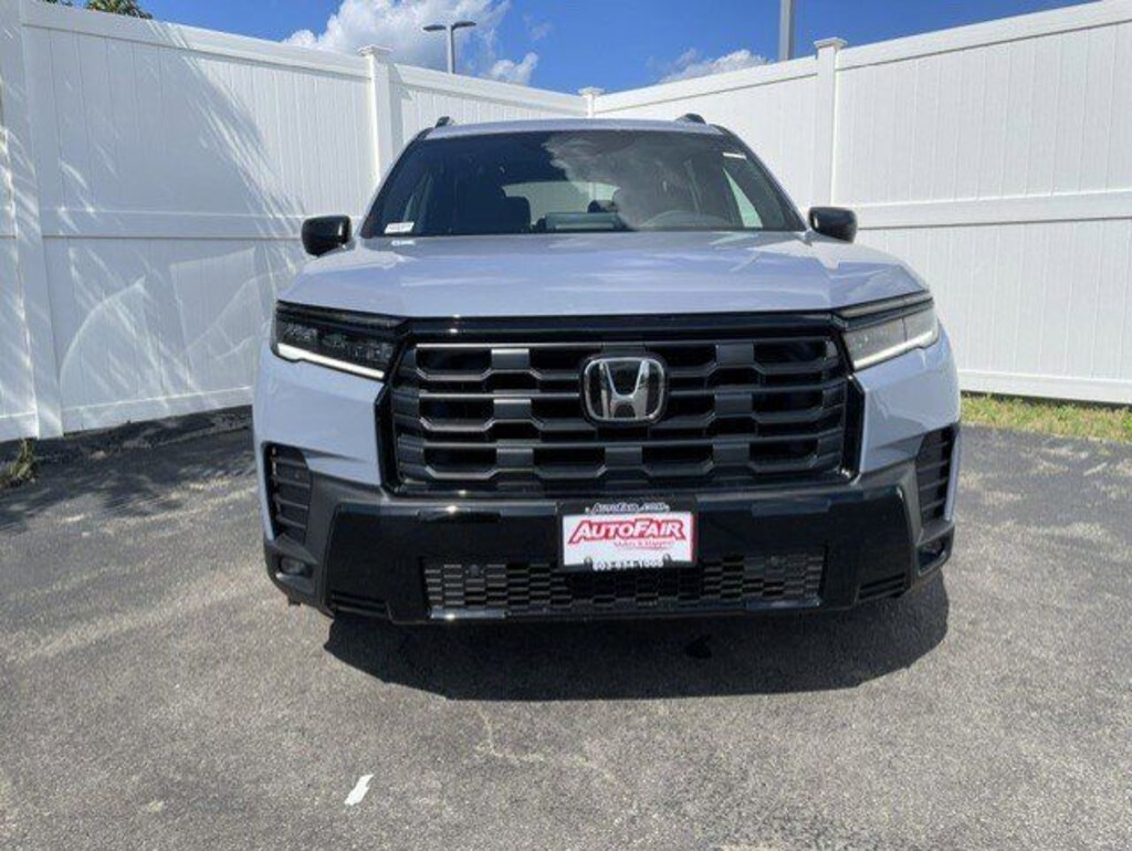 New 2026 Honda Pilot Sport SUV