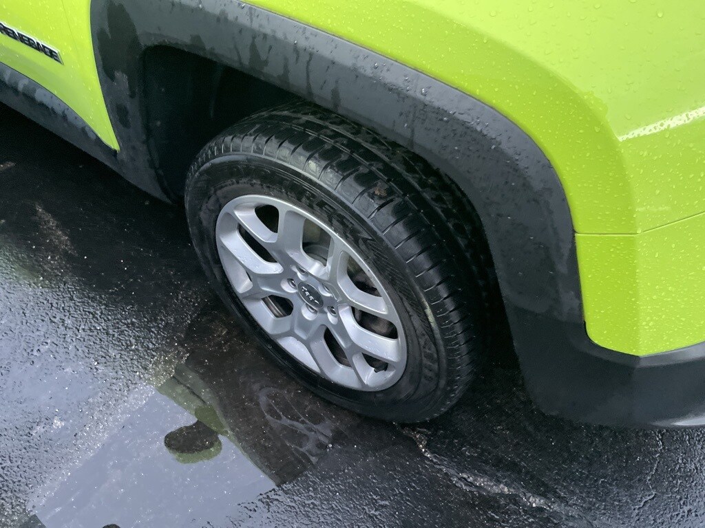 Certified 2017 Jeep Renegade Latitude 4x4 SUV