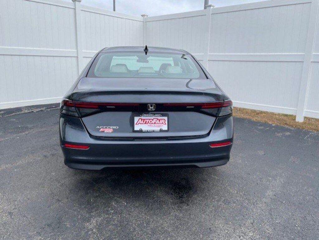 Used 2025 Honda Accord SE Sedan