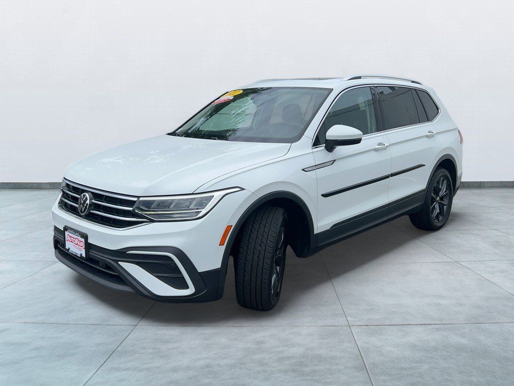 Certified 2022 Volkswagen Tiguan 2.0T SE SUV