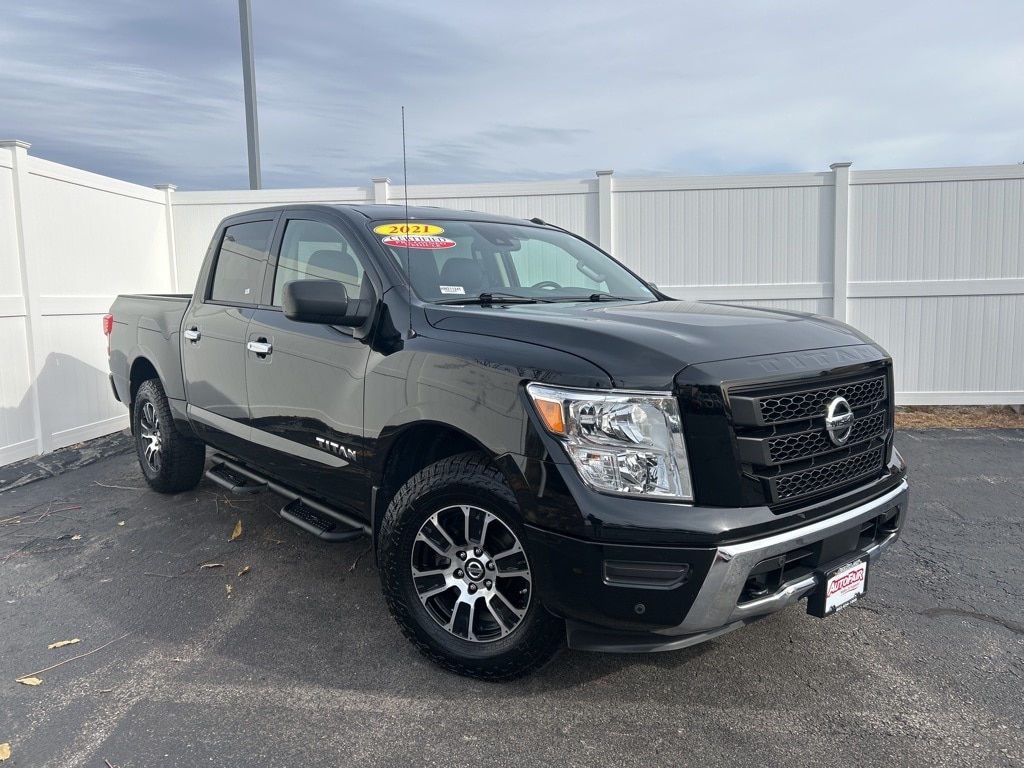 Certified 2021 Nissan Titan SV Truck Crew Cab