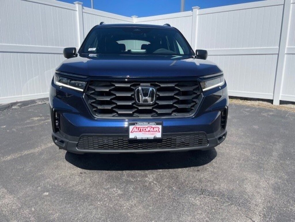 New 2025 Honda Pilot Sport SUV
