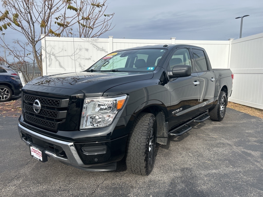 Certified 2021 Nissan Titan SV Truck Crew Cab