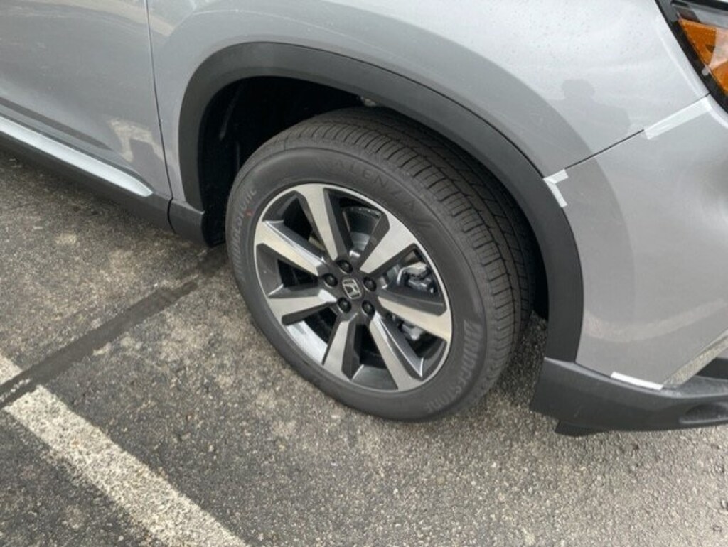 New 2025 Honda Pilot Elite SUV