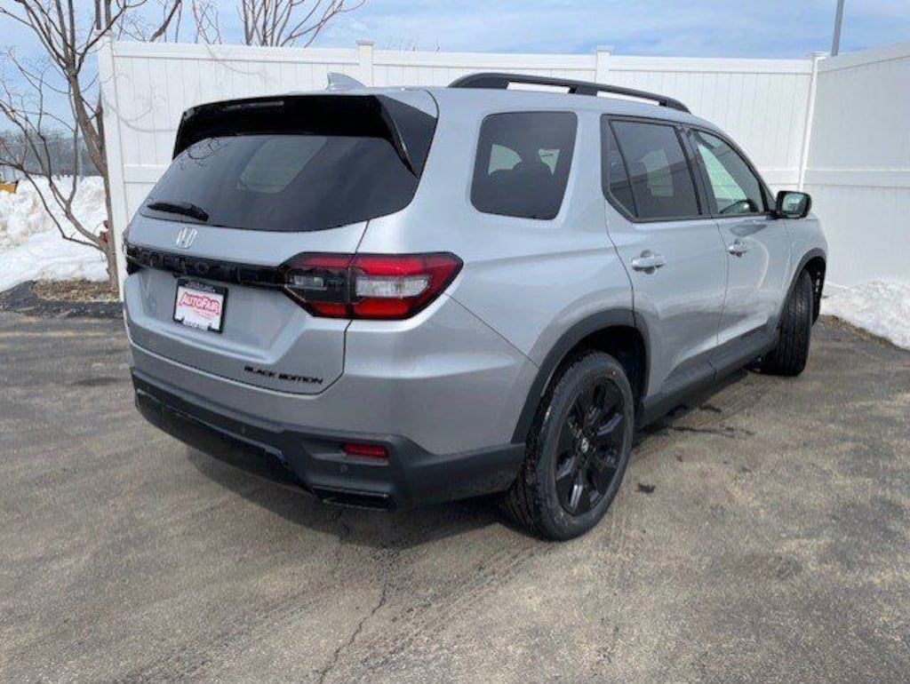 New 2026 Honda Pilot Black Edition SUV