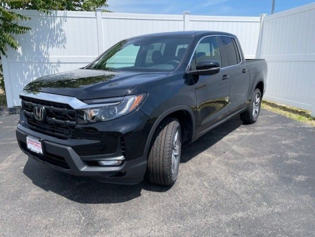 New 2026 Honda Ridgeline RTL Truck Crew Cab