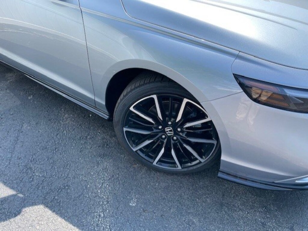New 2025 Honda Accord Hybrid Touring Sedan