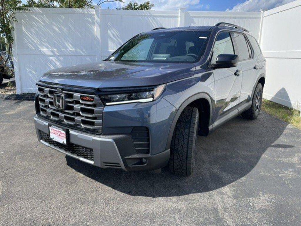 New 2026 Honda Pilot TrailSport SUV