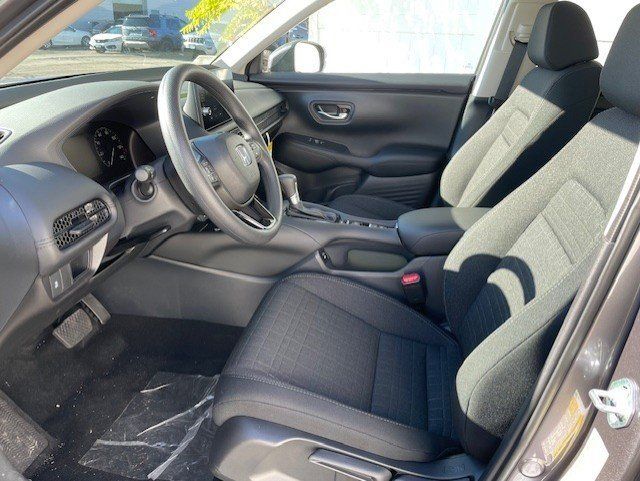 2026 Honda HR-V LX - Photo 8