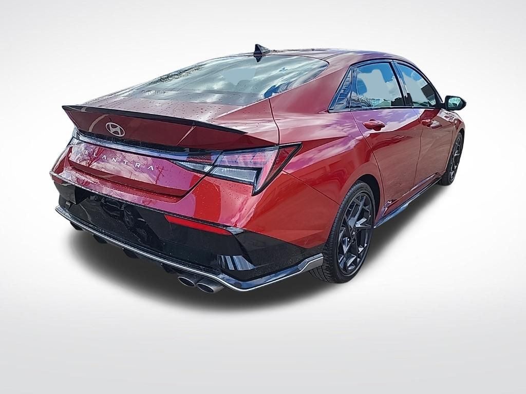 2025 Hyundai Elantra N Line - Photo 9