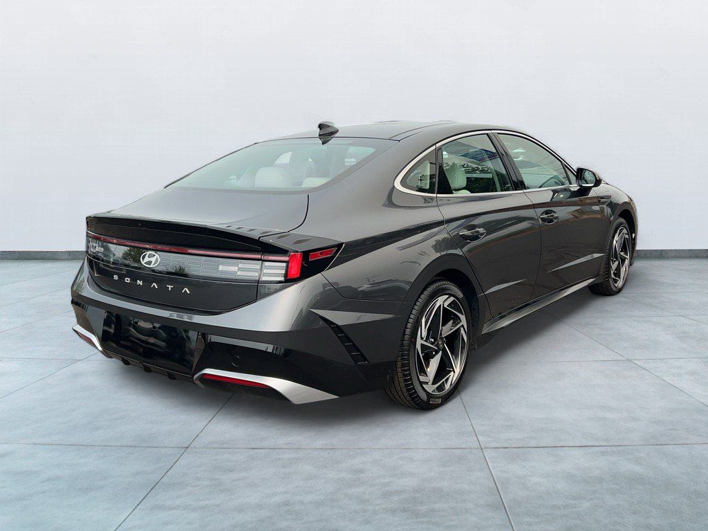 2025 Hyundai Sonata SEL - Photo 7