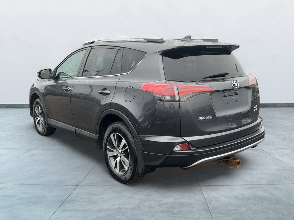 Used 2016 Toyota RAV4 XLE SUV