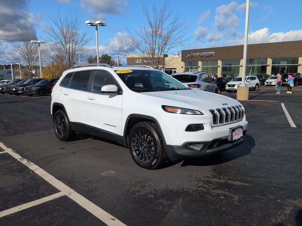 Used 2016 Jeep Cherokee Limited 4x4 SUV