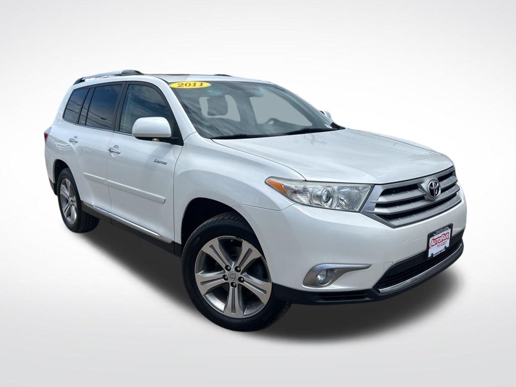 2011 Toyota Highlander's photo