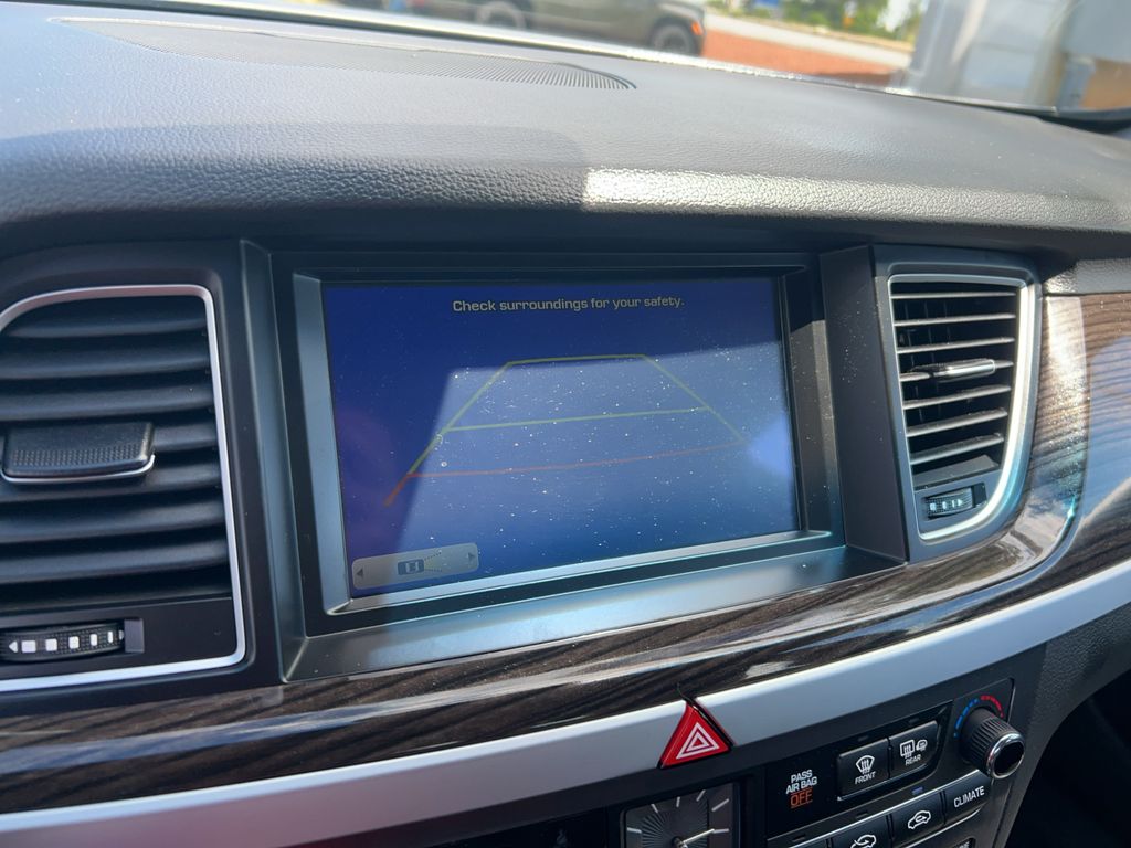 2015 Hyundai Genesis Base - Photo 24