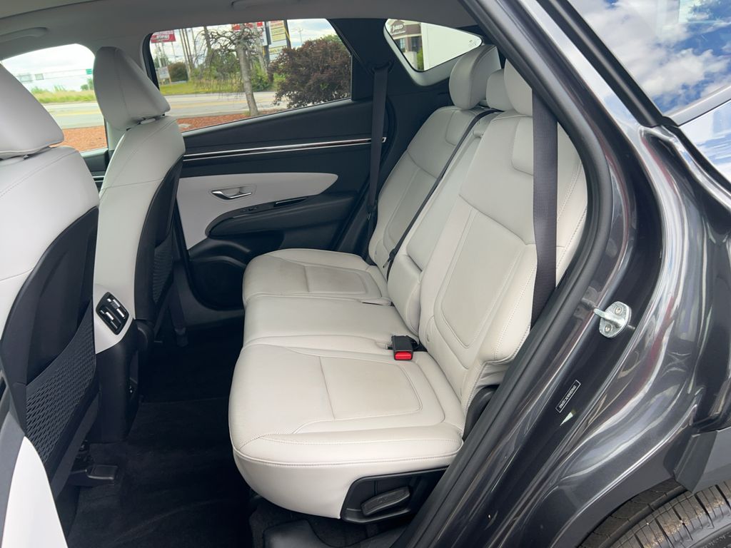 2022 Hyundai Tucson Limited - Photo 18