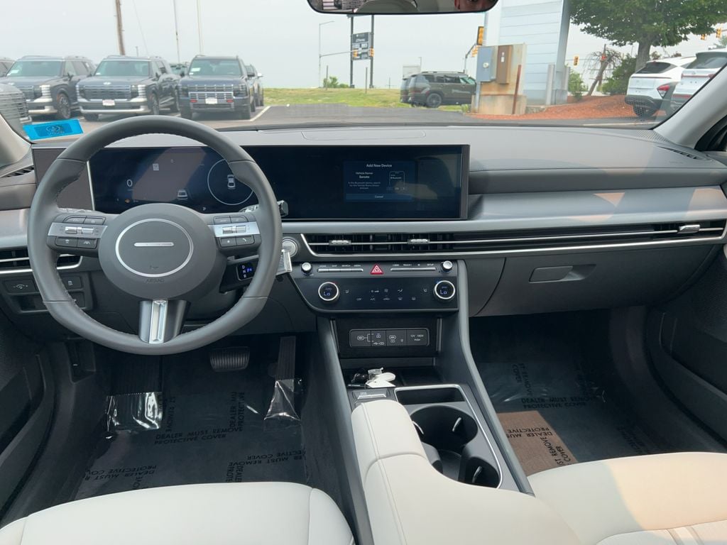 2025 Hyundai Sonata SEL - Photo 27