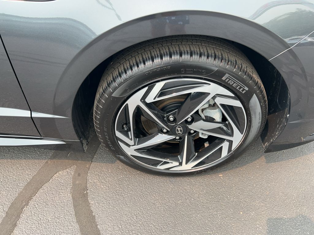 2025 Hyundai Sonata SEL - Photo 10