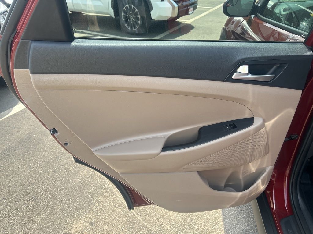 2019 Hyundai Tucson SE - Photo 27