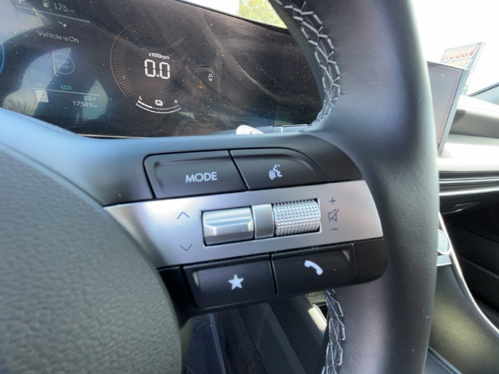 2024 Hyundai Sonata Hybrid SEL - Photo 29