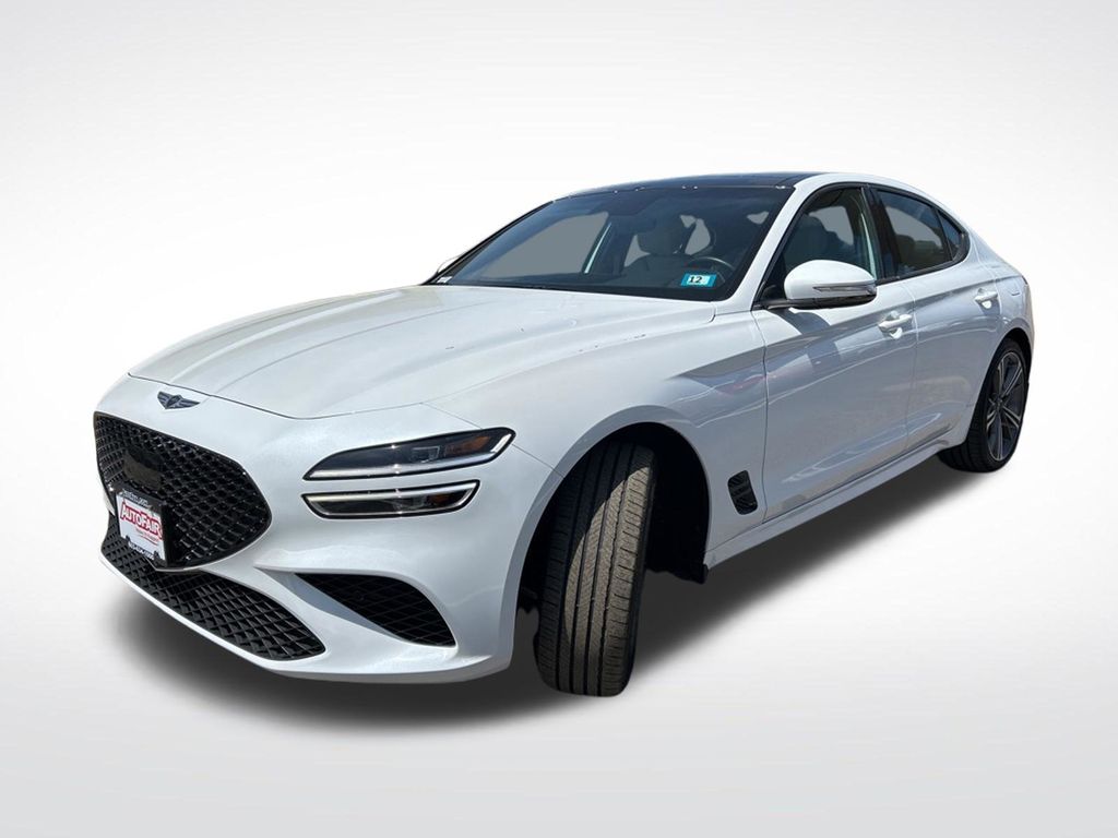 2025 GENESIS G70 Standard - Photo 4