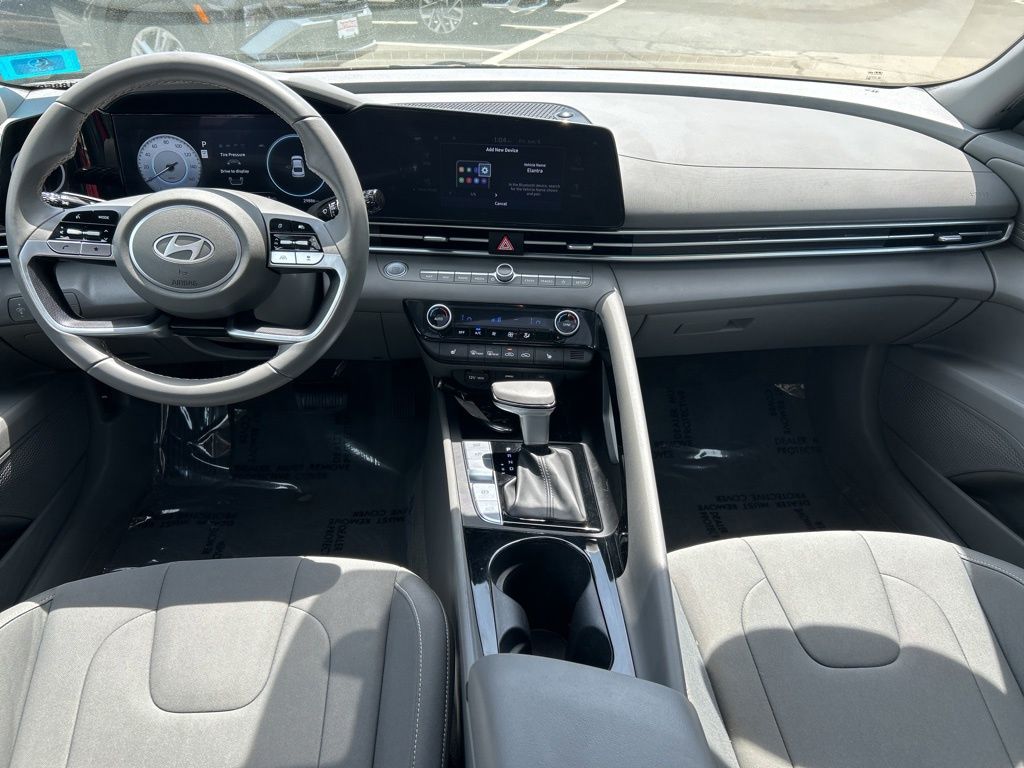2024 Hyundai Elantra SEL - Photo 30