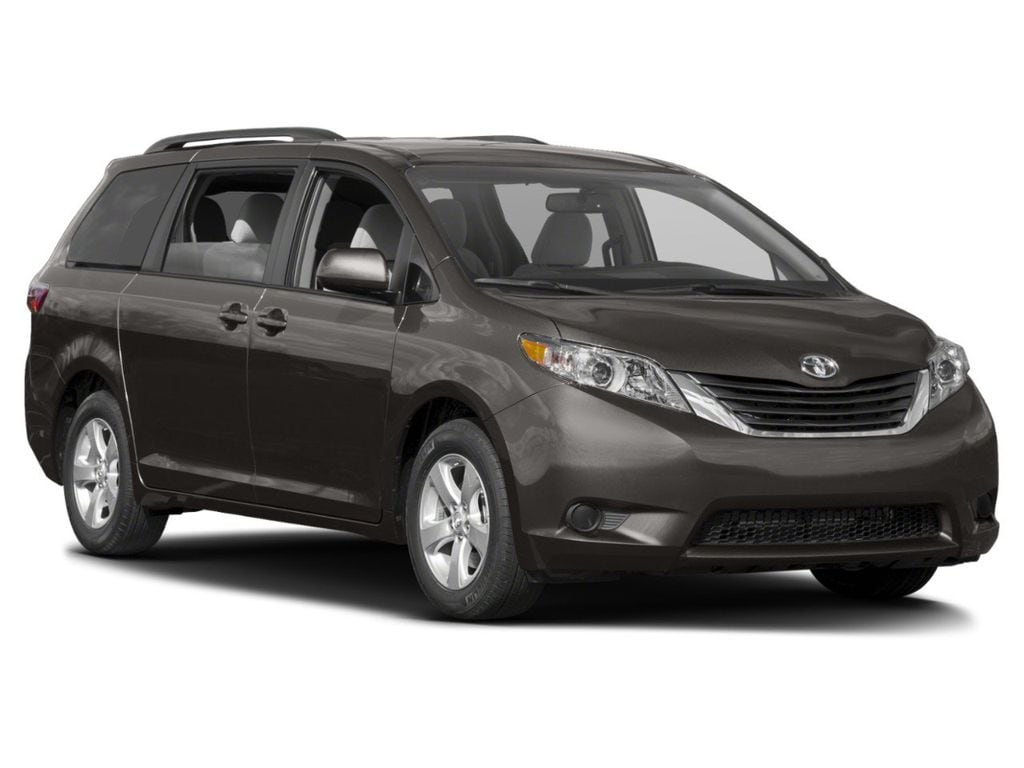 Used 2015 Toyota Sienna LE Van