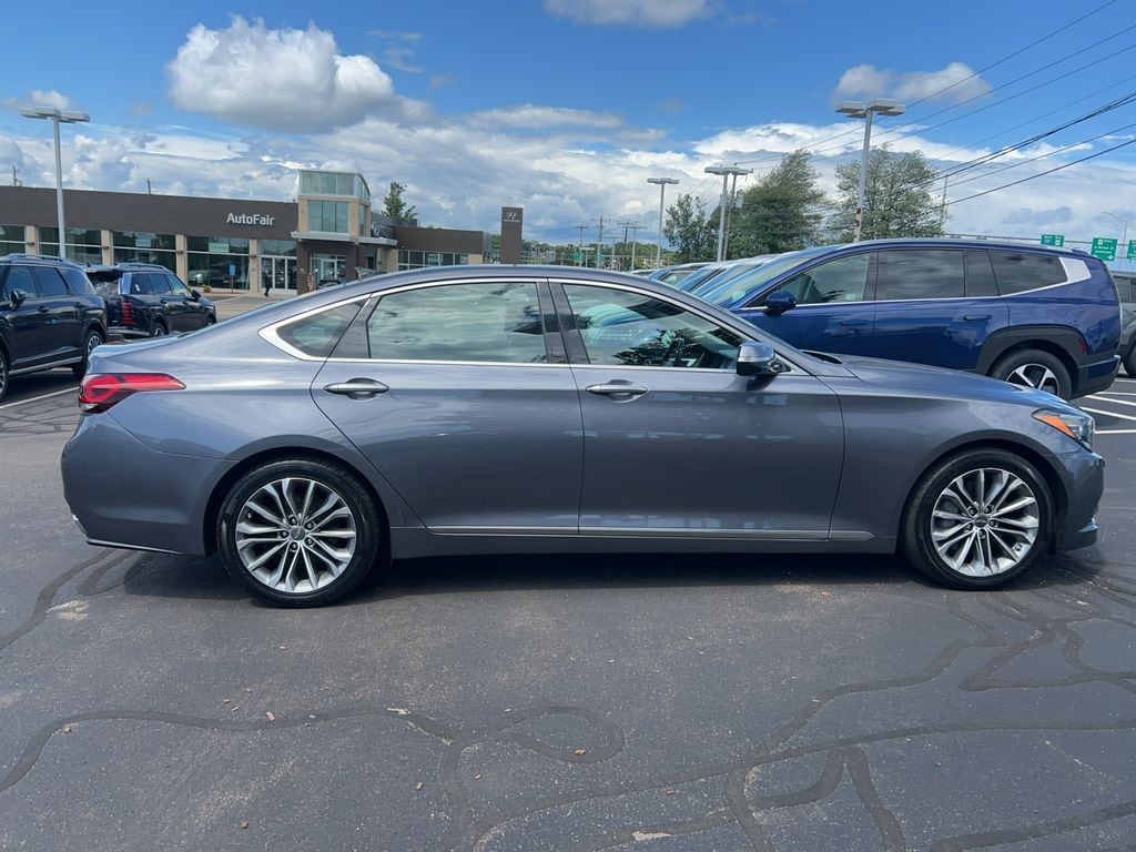 2015 Hyundai Genesis Base - Photo 7
