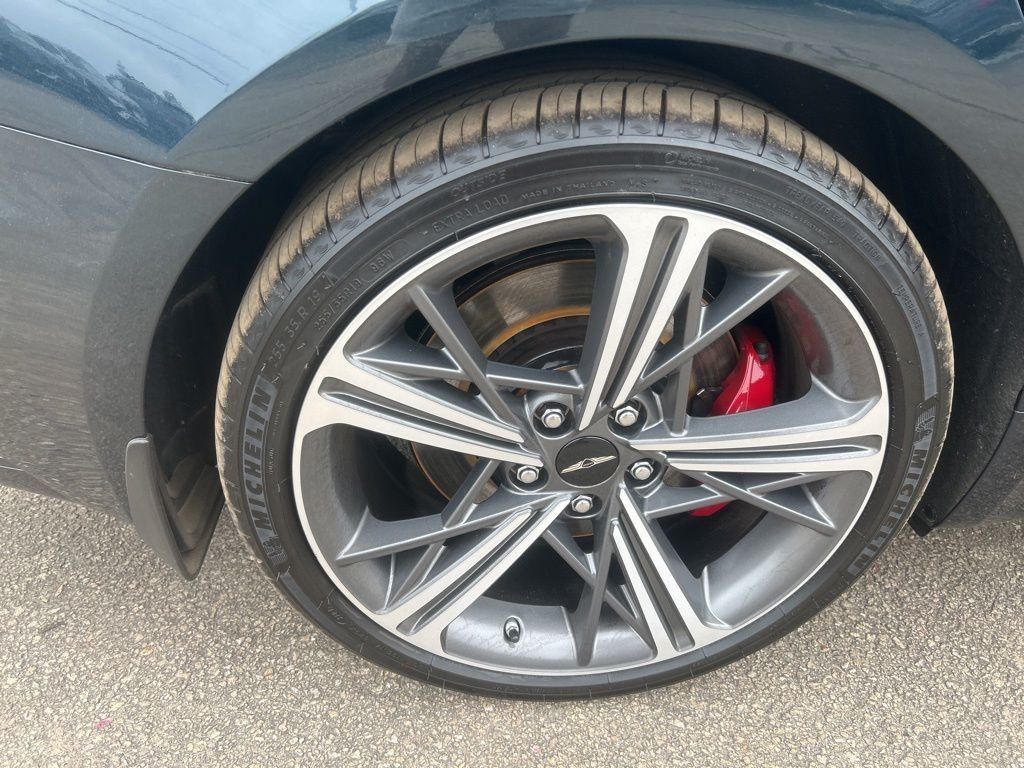 2025 GENESIS G70 Standard - Photo 29