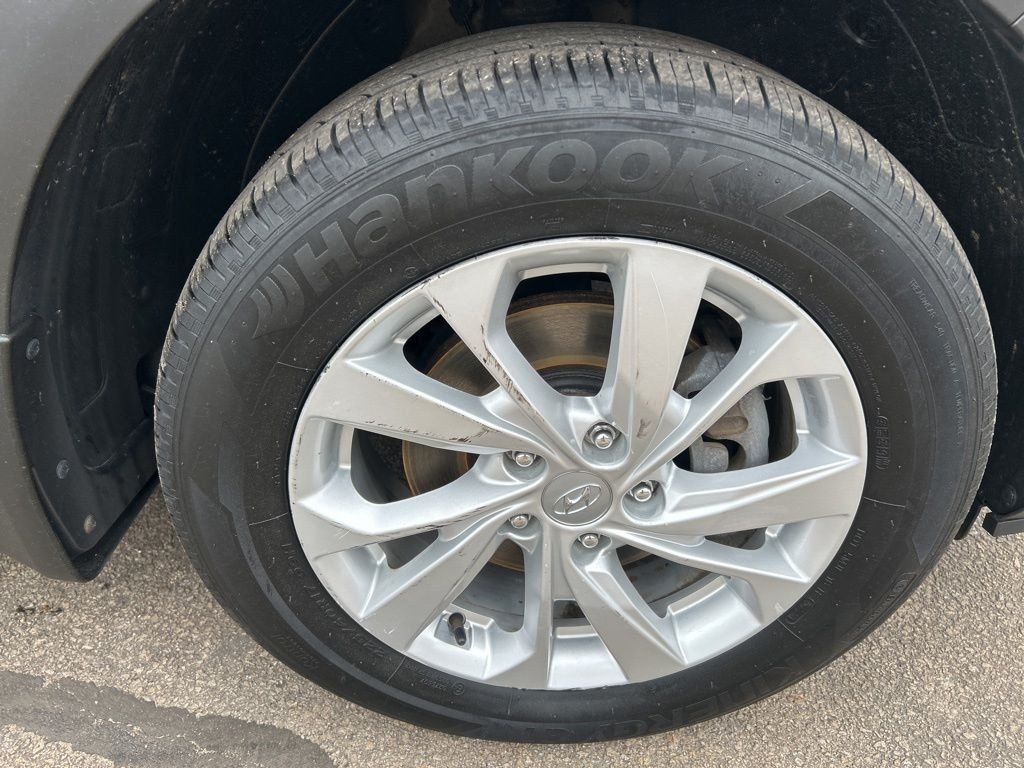 2019 Hyundai Tucson SE - Photo 9