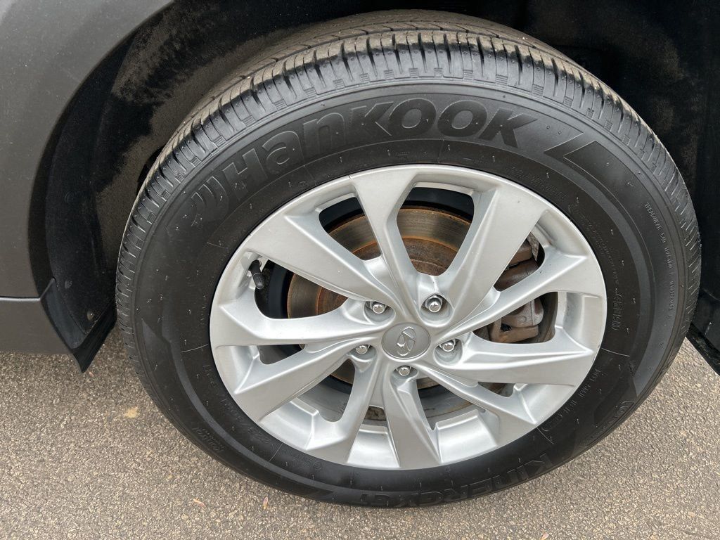 2019 Hyundai Tucson SE - Photo 7