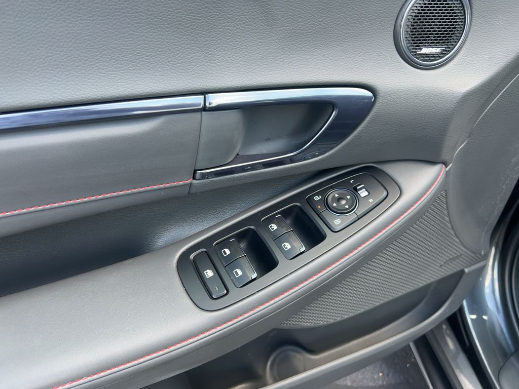 2024 Hyundai Sonata N Line - Photo 19