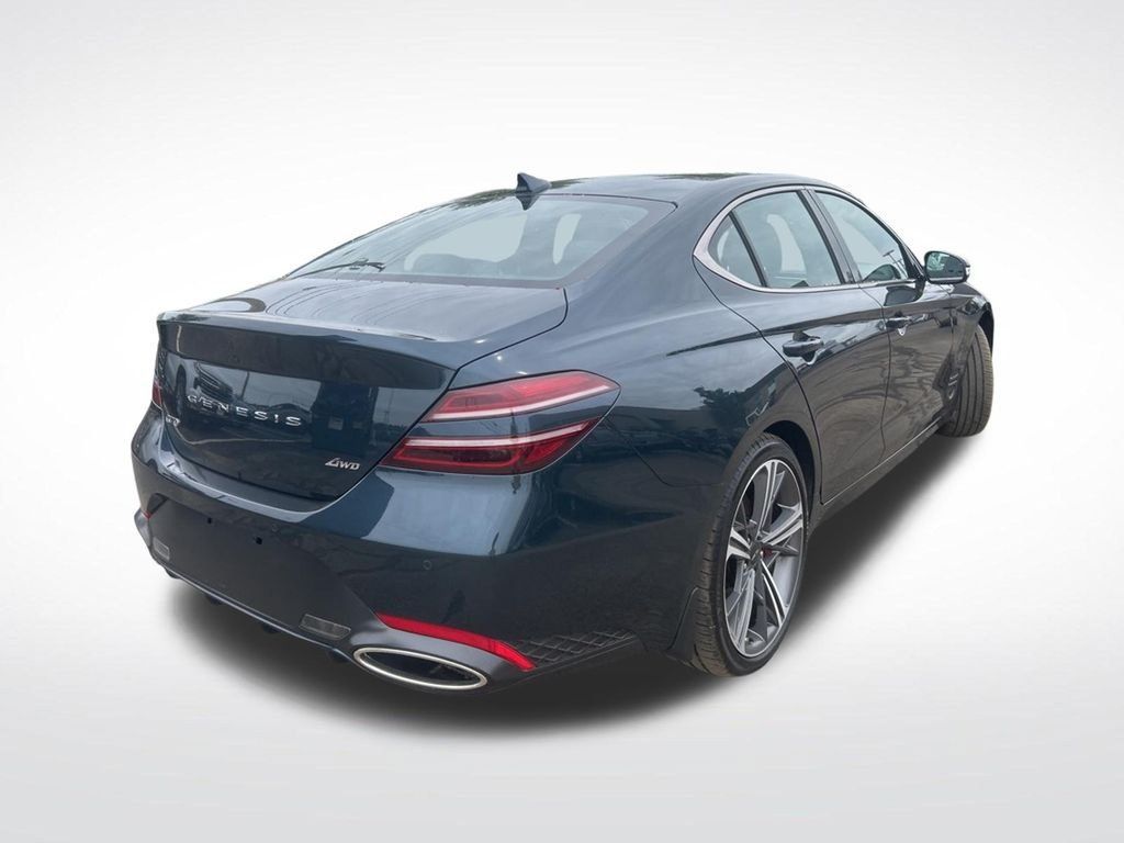 2025 GENESIS G70 Standard - Photo 23