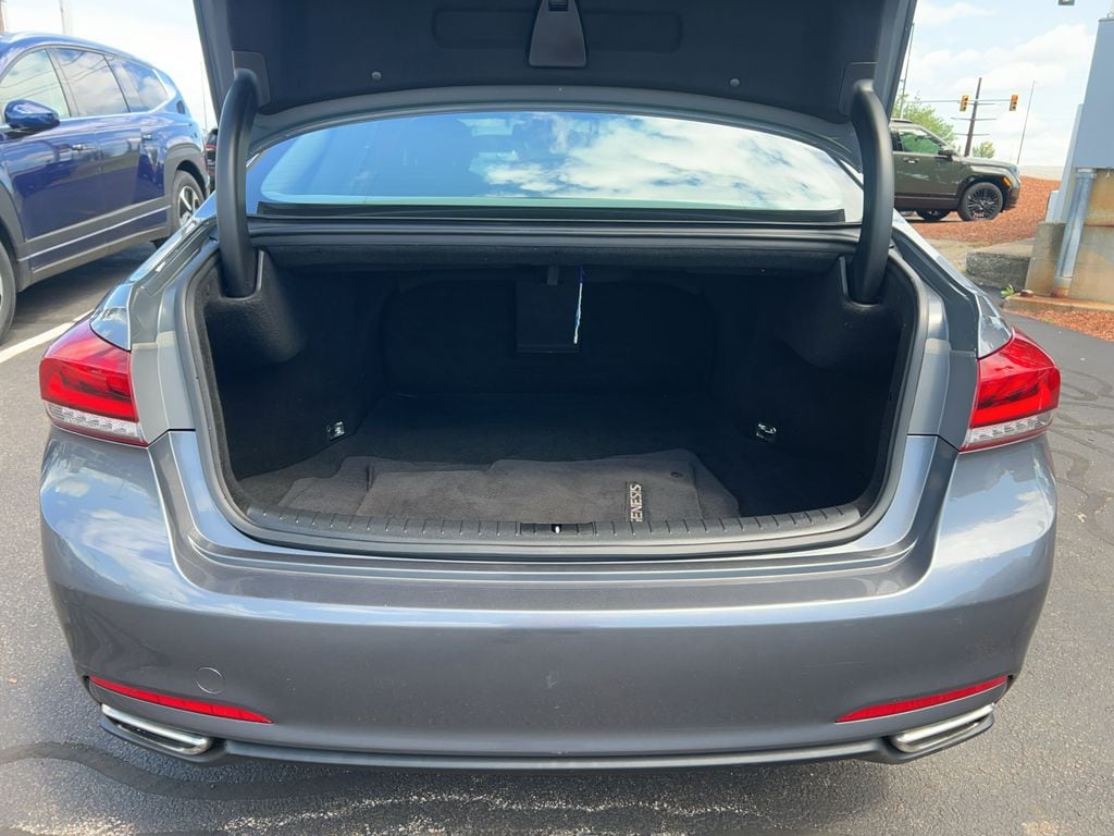 2015 Hyundai Genesis Base - Photo 12