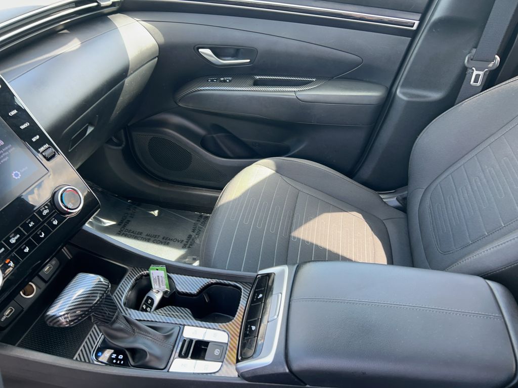 2022 Hyundai Santa Cruz SEL - Photo 17