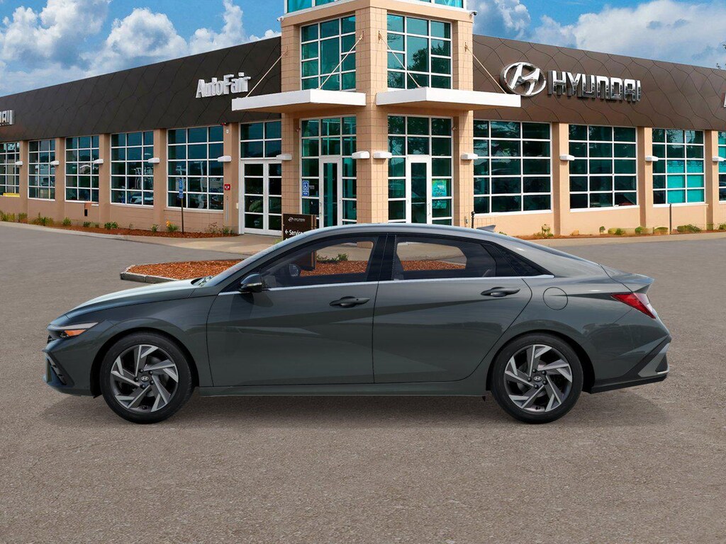New 2026 Hyundai Elantra Limited Sedan