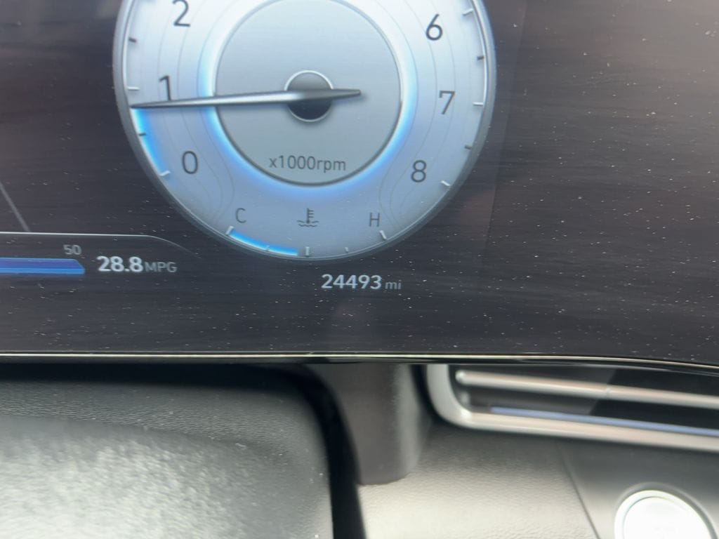 2024 Hyundai Elantra SEL - Photo 20
