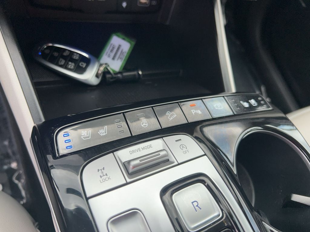 2022 Hyundai Tucson Limited - Photo 24