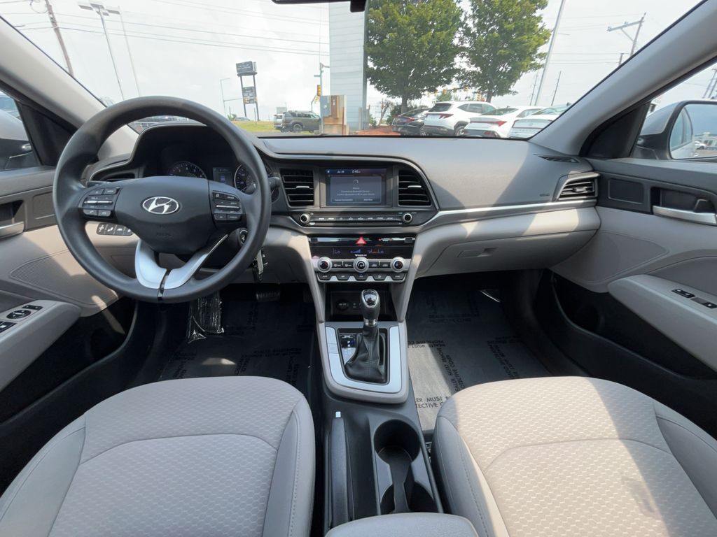 2020 Hyundai Elantra SEL - Photo 26