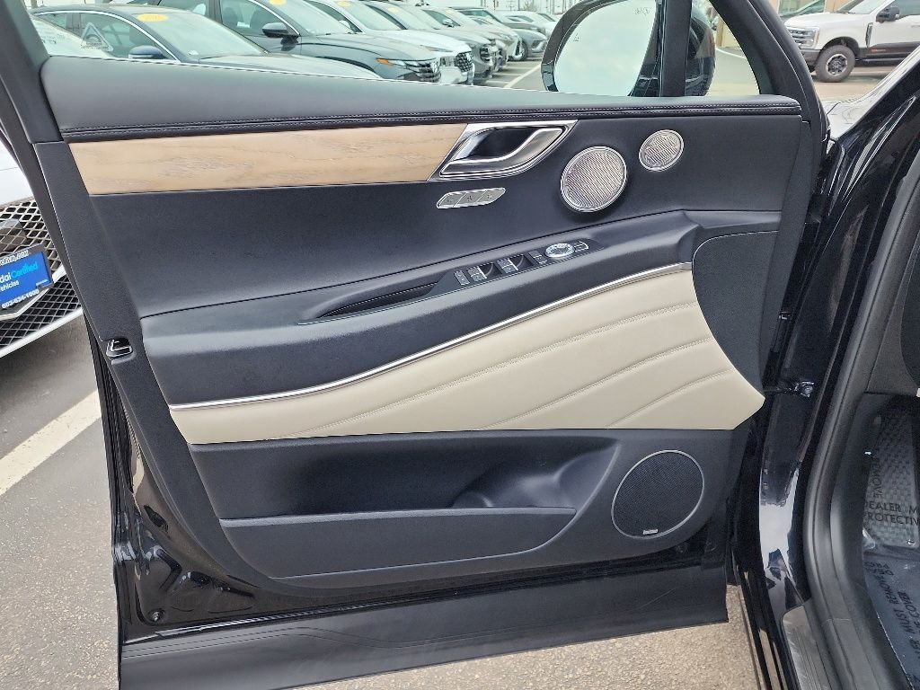 2024 GENESIS GV80 - Photo 18