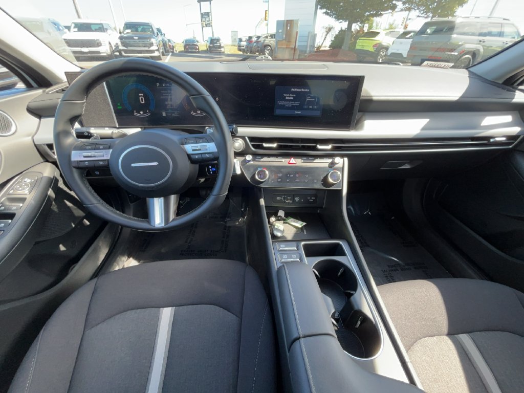 2024 Hyundai Sonata Hybrid SEL - Photo 26