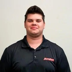Staff member Jonathan Narducci from ID_2b2ac176e303