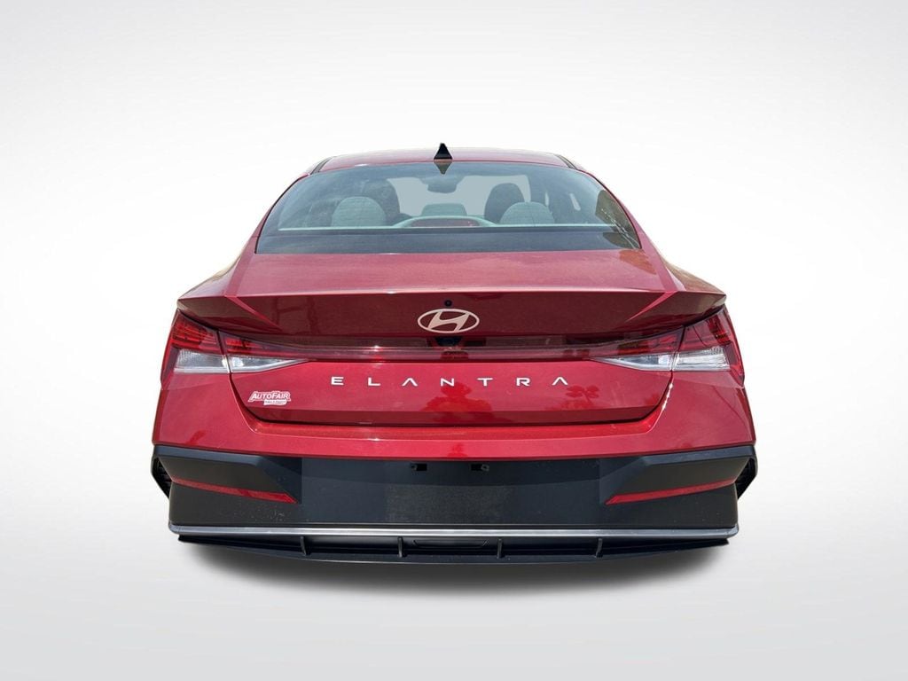 2024 Hyundai Elantra SEL - Photo 33