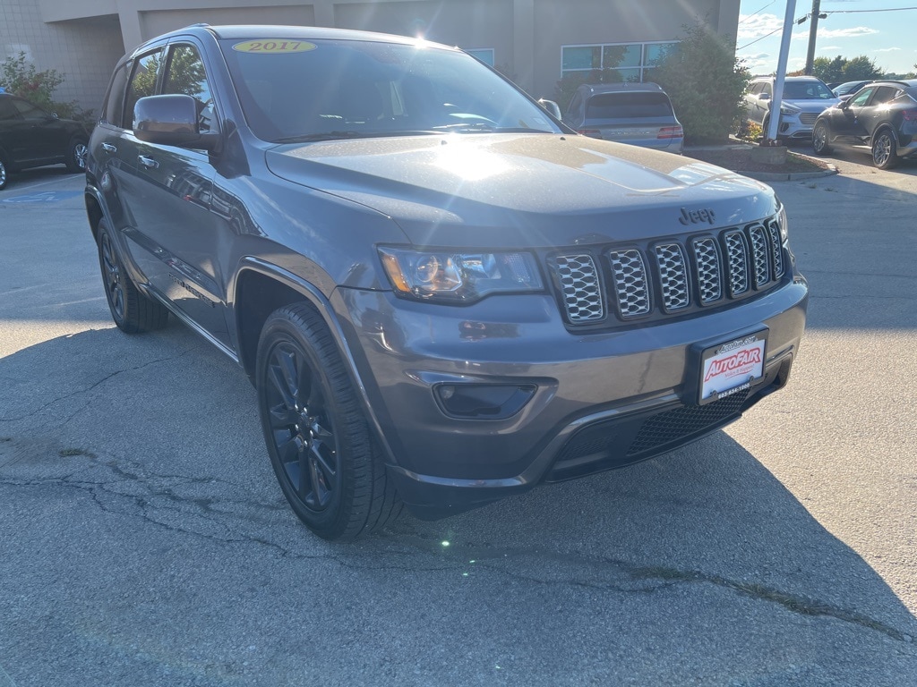 Used 2017 Jeep Grand Cherokee Altitude with VIN 1C4RJFAG8HC924876 for sale in Manchester, NH