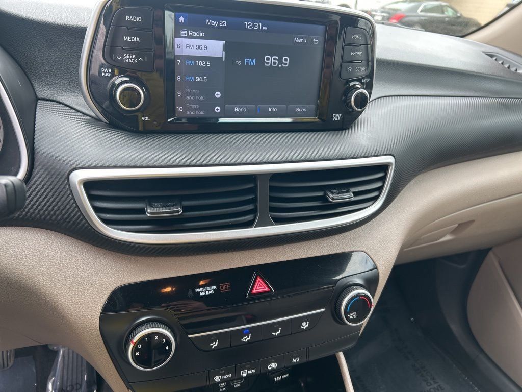 2019 Hyundai Tucson SE - Photo 24